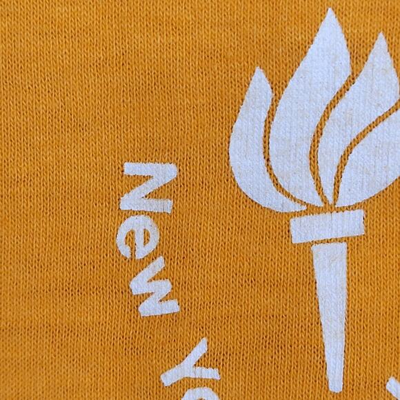 Vintage New-York University Shirt S/M 18x24 Yellow Cropped - Picture 11 of 12